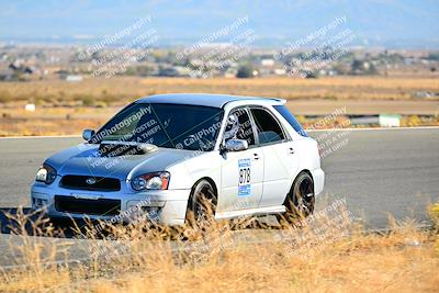 media/Nov-16-2024-Extreme Speed (Sat) [[6587d07cc4]]/Gold Group/Session 3 (The Bowl)/
